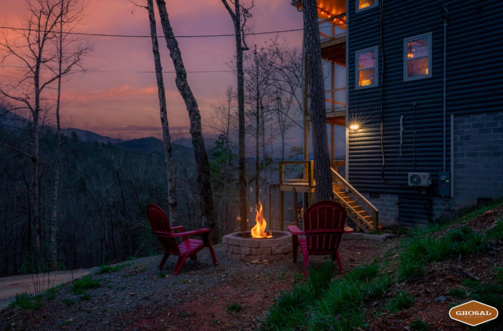 Tranquil Mountain Getaway By Ghosal Luxury Lodging Gatlinburg Esterno foto