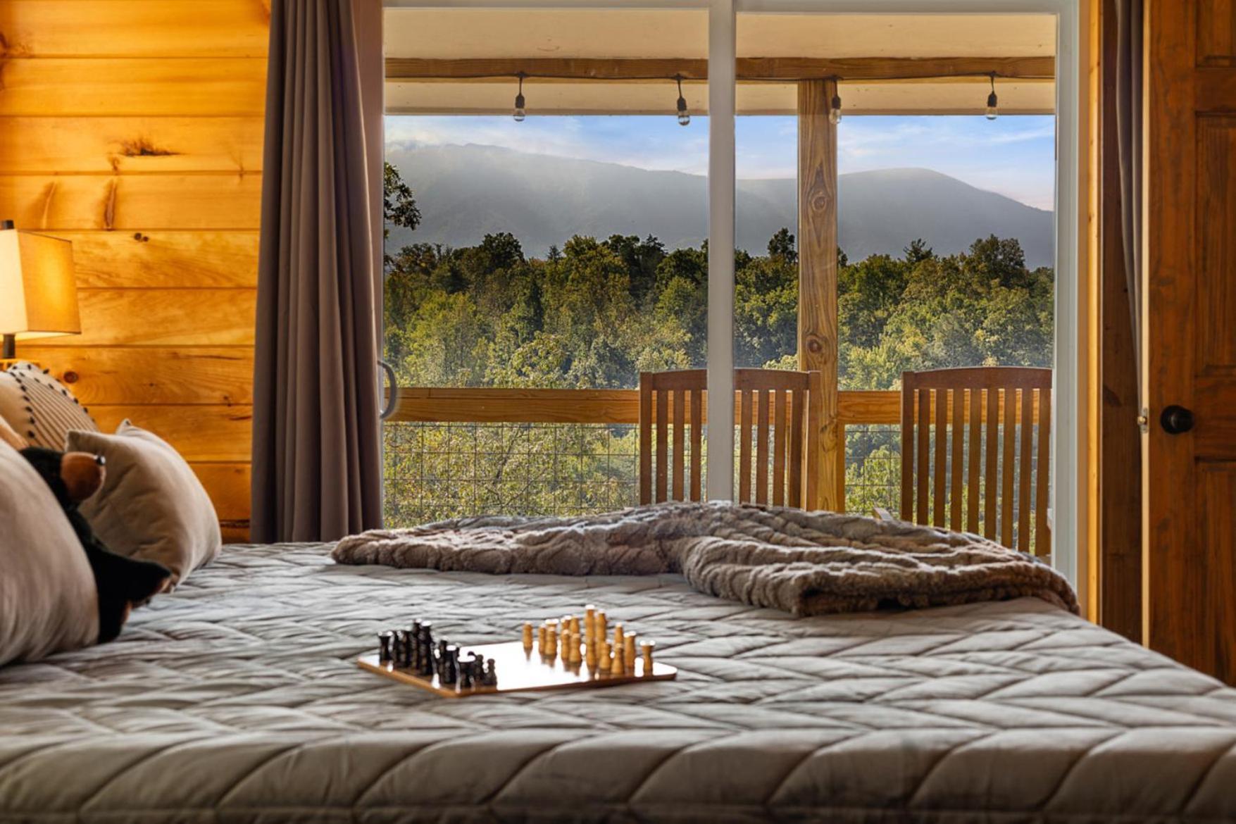 Tranquil Mountain Getaway By Ghosal Luxury Lodging Gatlinburg Esterno foto