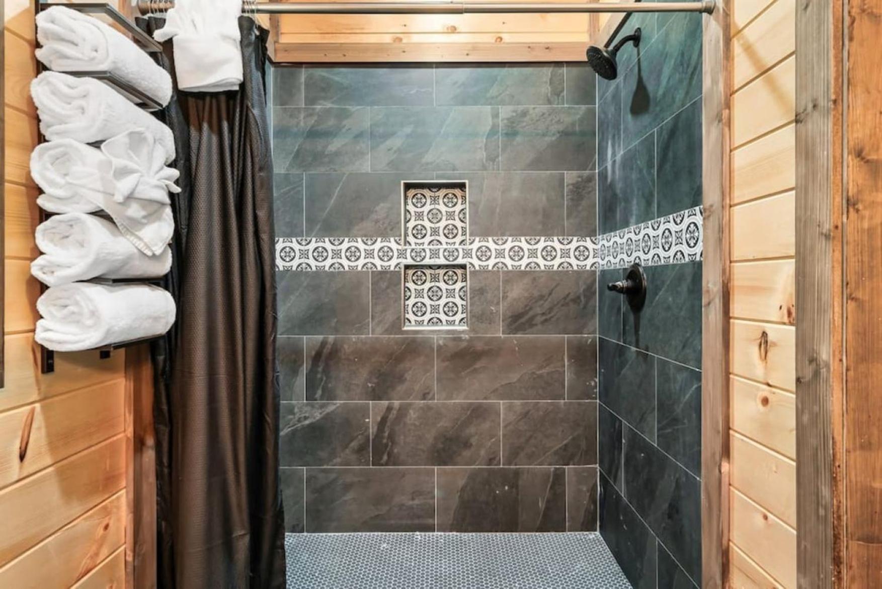 Tranquil Mountain Getaway By Ghosal Luxury Lodging Gatlinburg Esterno foto