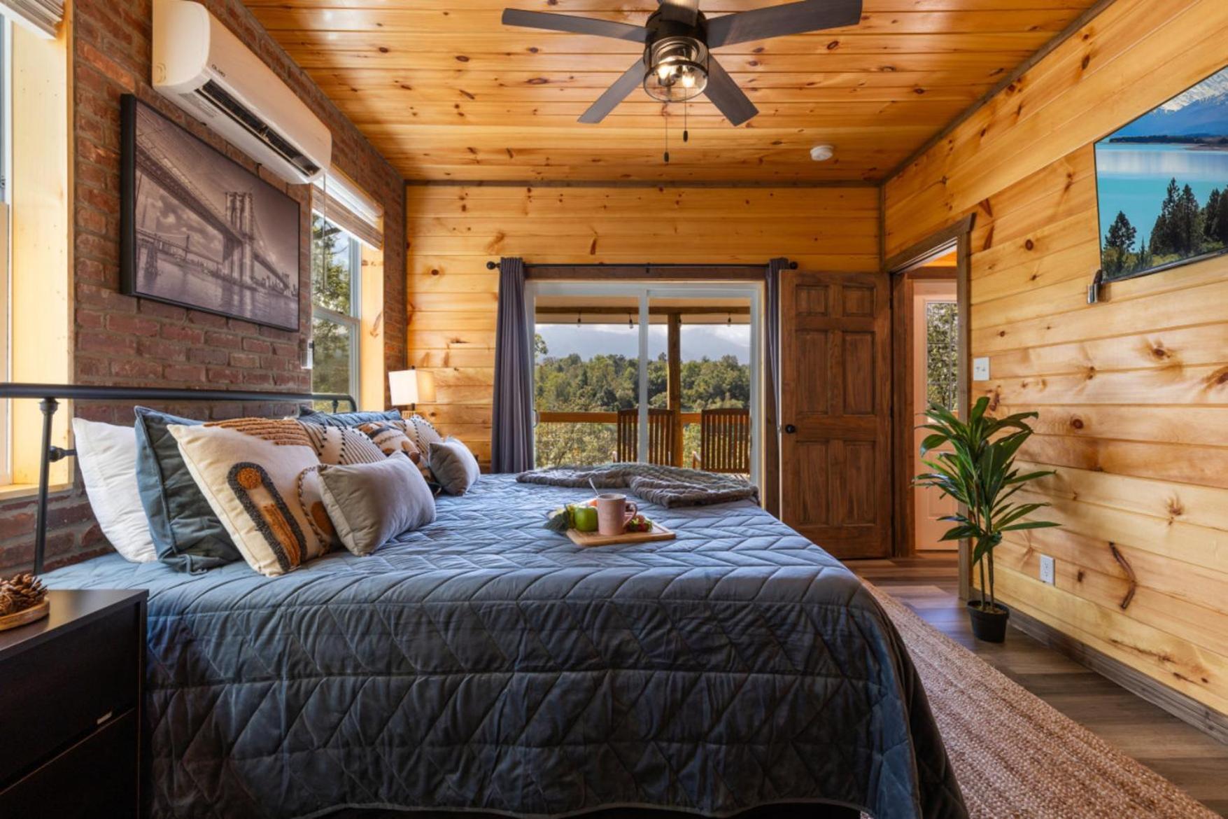 Tranquil Mountain Getaway By Ghosal Luxury Lodging Gatlinburg Esterno foto