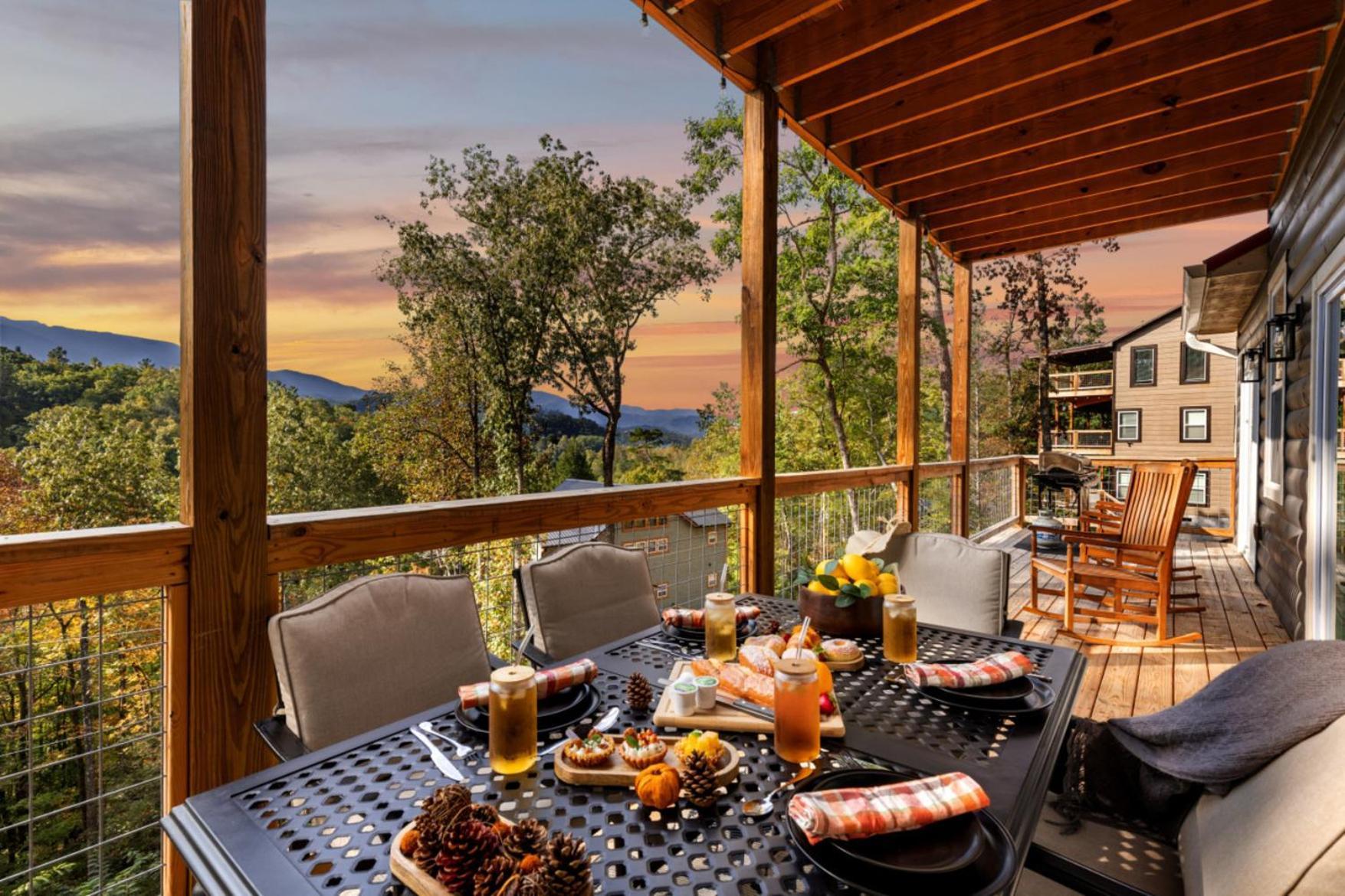 Tranquil Mountain Getaway By Ghosal Luxury Lodging Gatlinburg Esterno foto